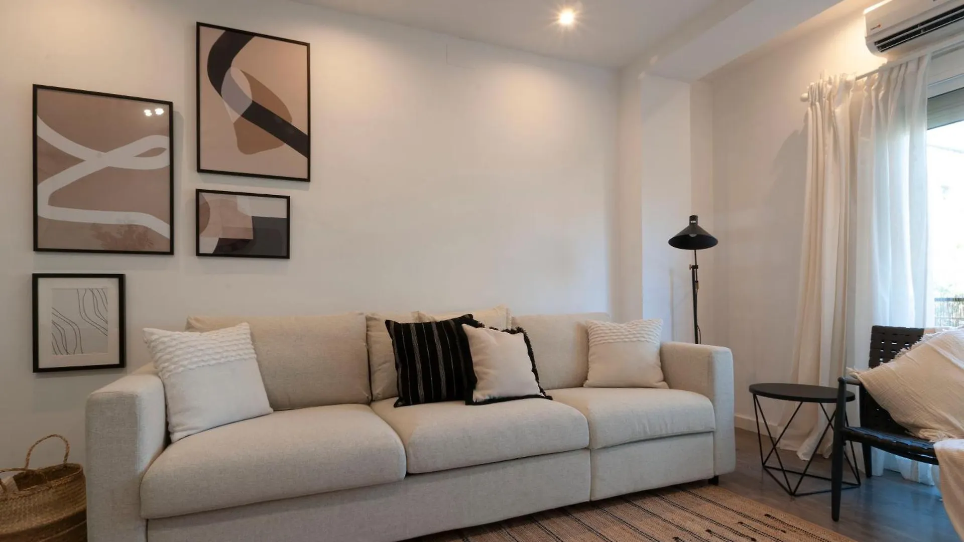 Apartment Opening Doors Poblenou Beach Barcelona